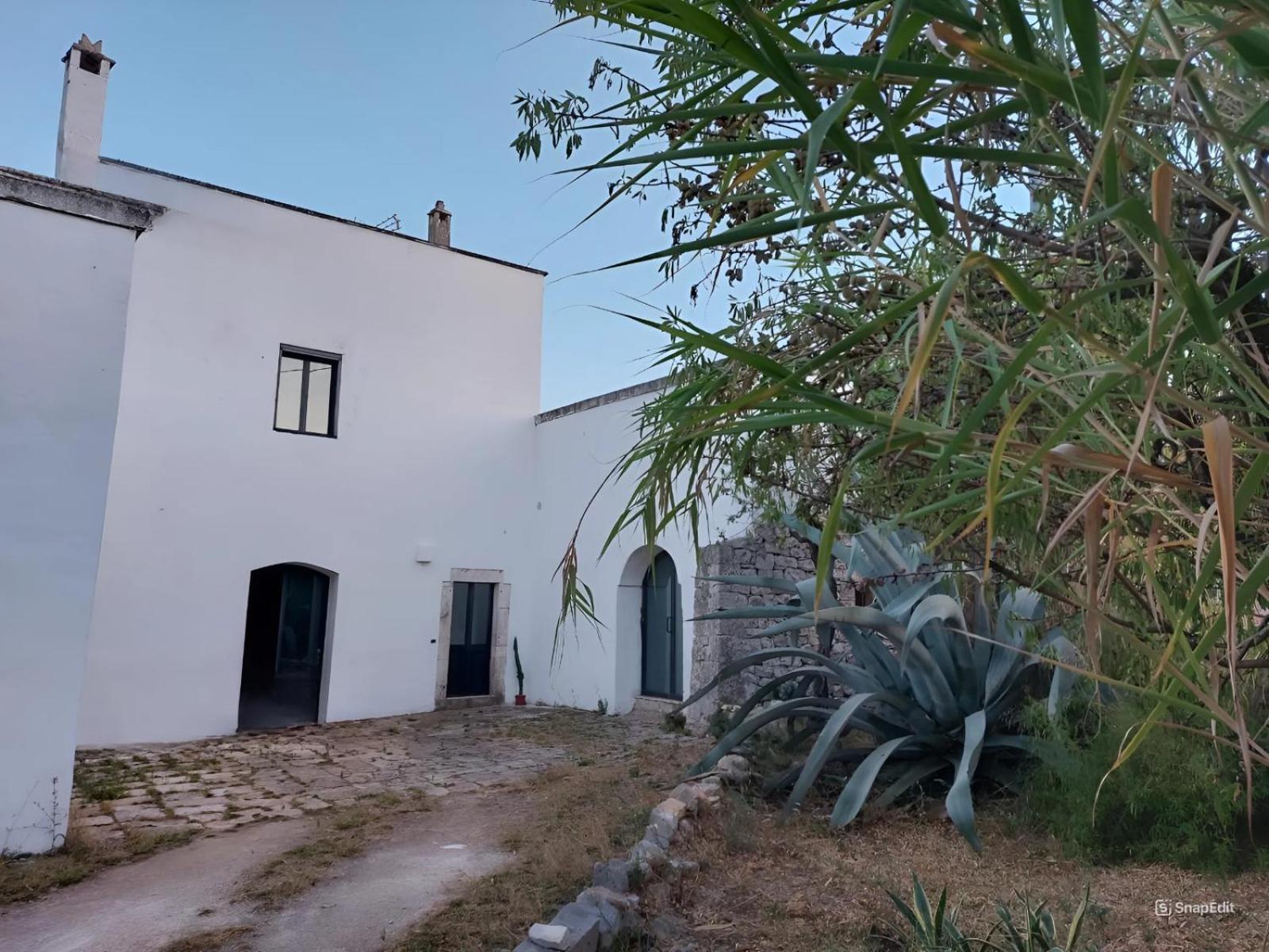 Gasthaus Masseria Fra Diavolo Castellana Grotte Exterior foto