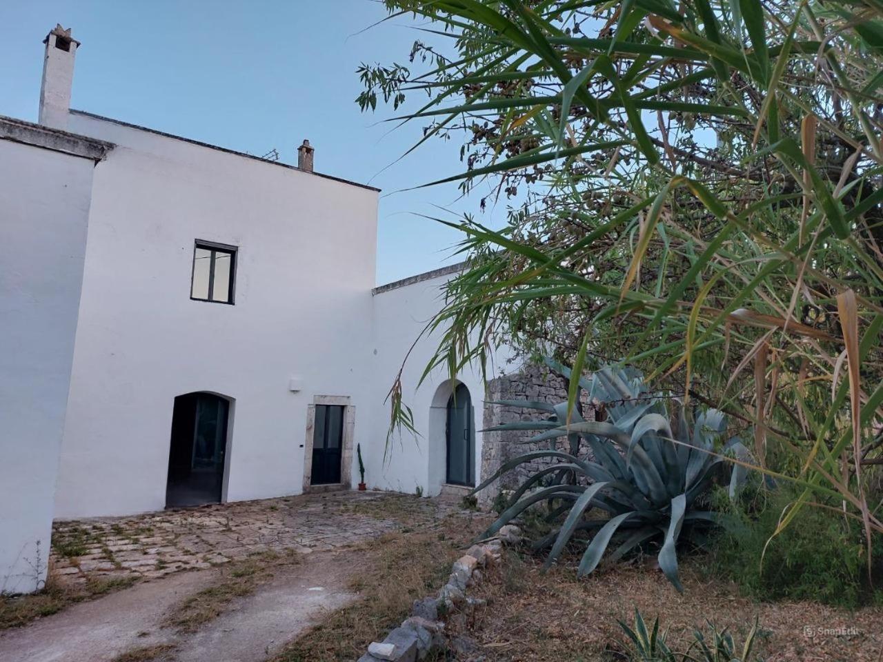 Gasthaus Masseria Fra Diavolo Castellana Grotte Exterior foto